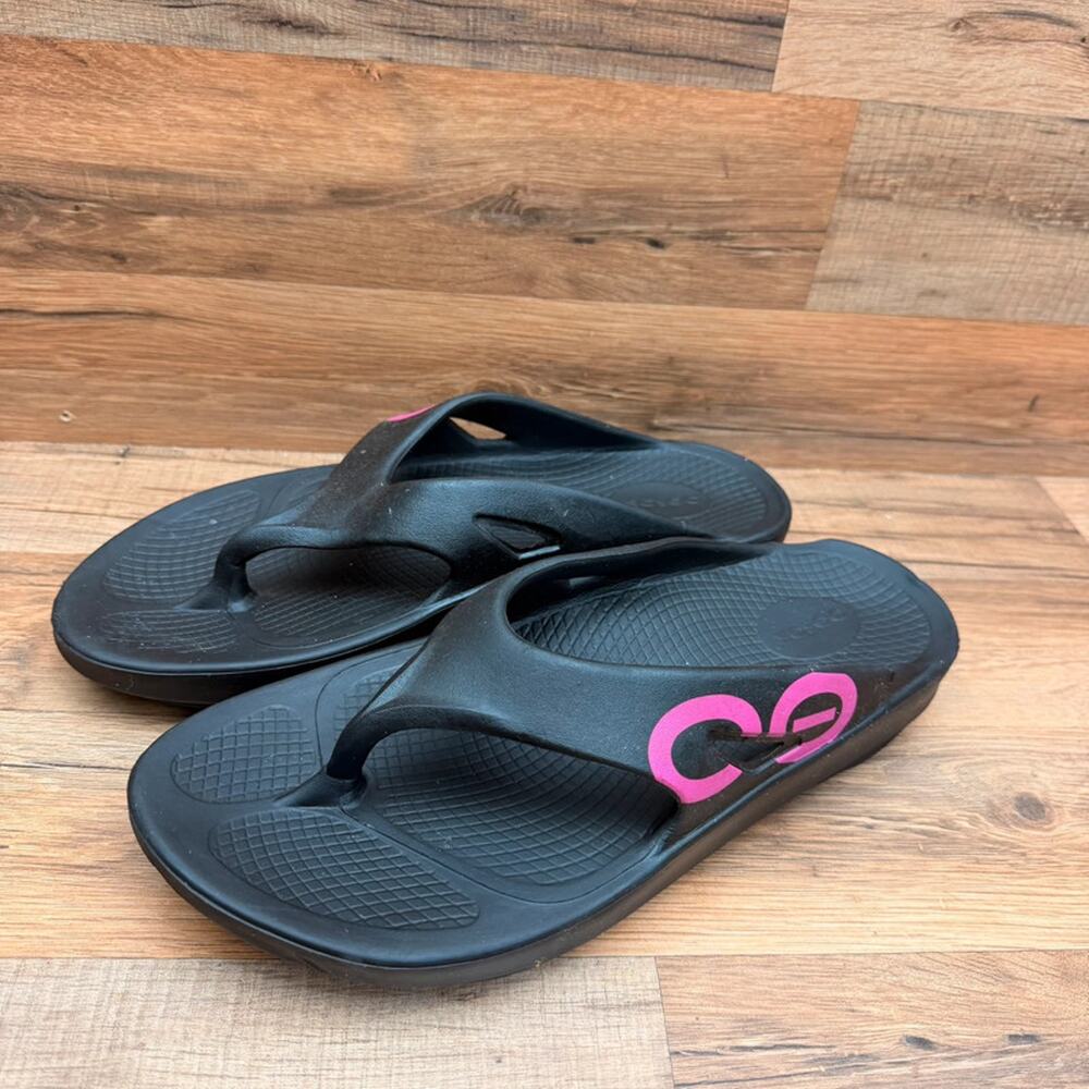 Oofos Ooriginal Sport Flip Flop men 11 Black Thong Sandal Recovery Outdoor